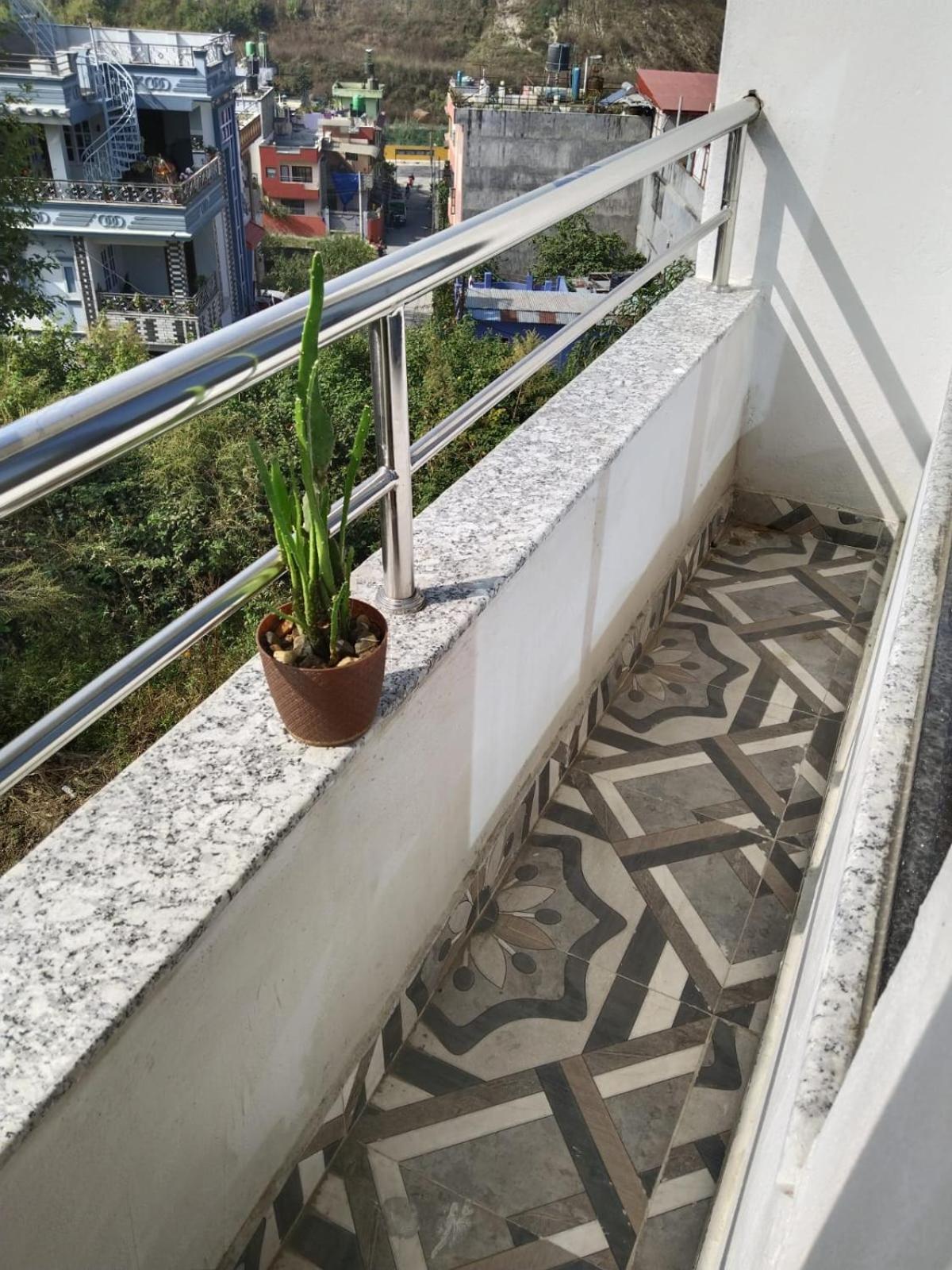 Kathmandu Airport View Hotel And Lodge 외부 사진